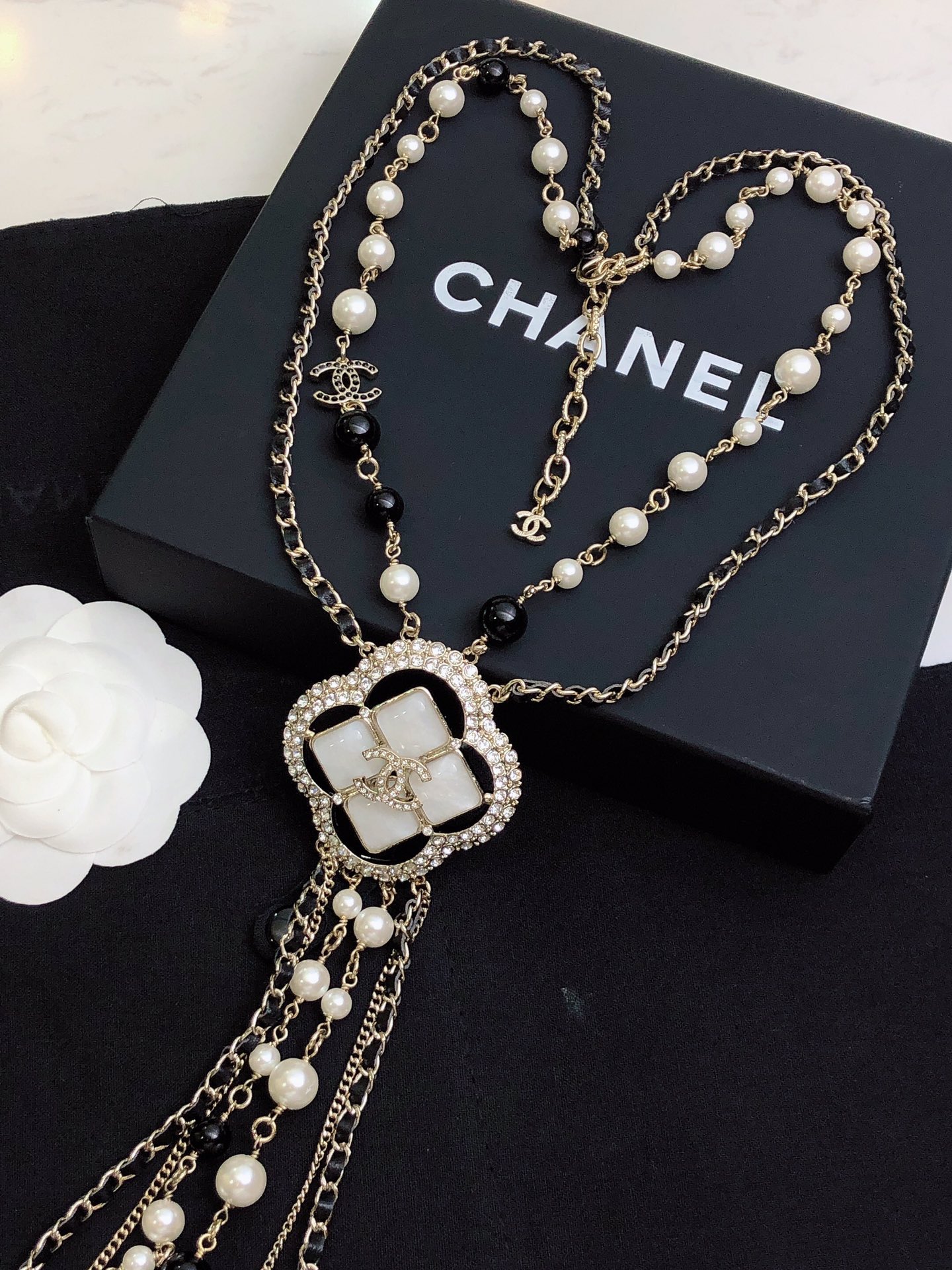 Chanel Black Leather Sweater Chain - Must-Have Elegant Accessory for Women 3 i1663563309 3457 2