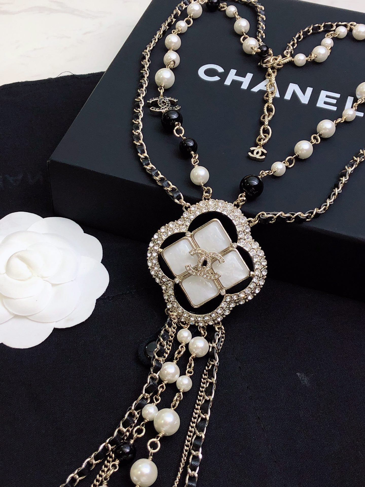 Chanel Black Leather Sweater Chain - Must-Have Elegant Accessory for Women 4 i1663563309 8055 3