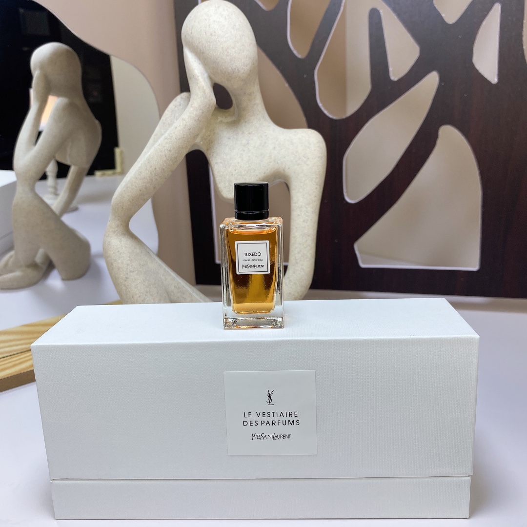 Yves Saint Laurent Miniature Perfume Set - 4 x 7.5ml Dab-On Bottles 5 i1663564487 2571 3