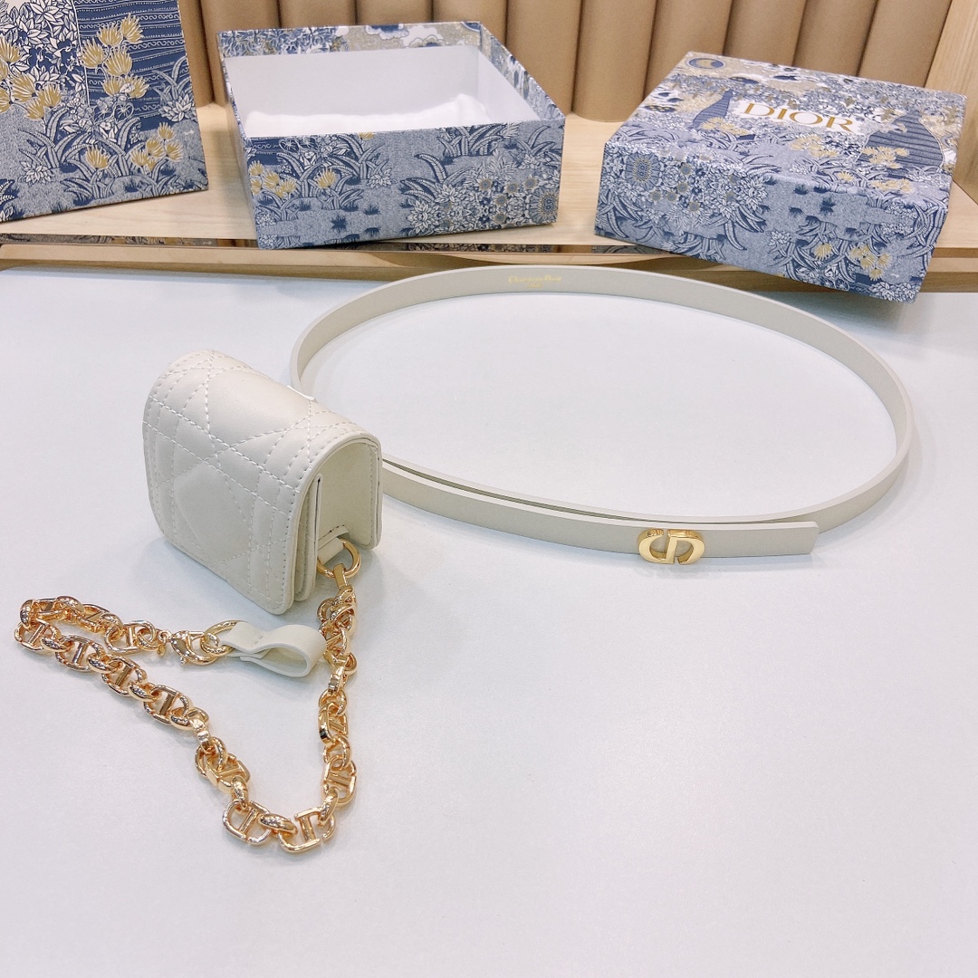 DIOR迪奥1.5Cm宽腰带以经典优