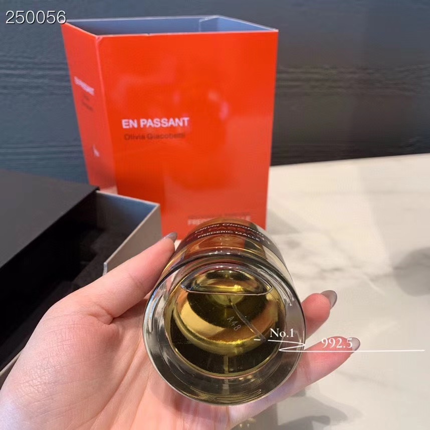 Frederic Malle En Passant Eau de Parfum - 100ml Floral Fragrance 4 i1663584506 9874 3