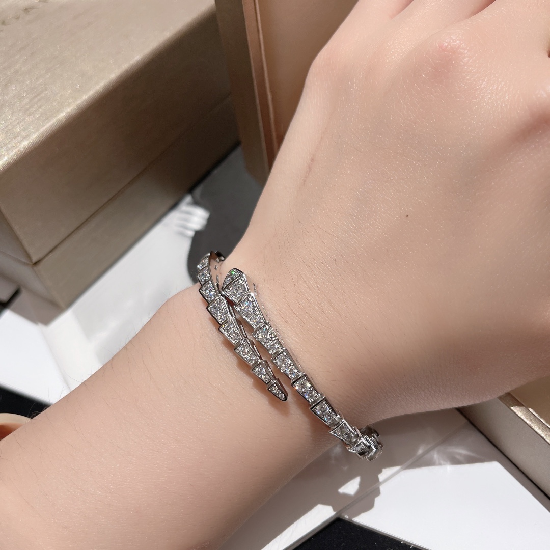 Bvlgari bracelet