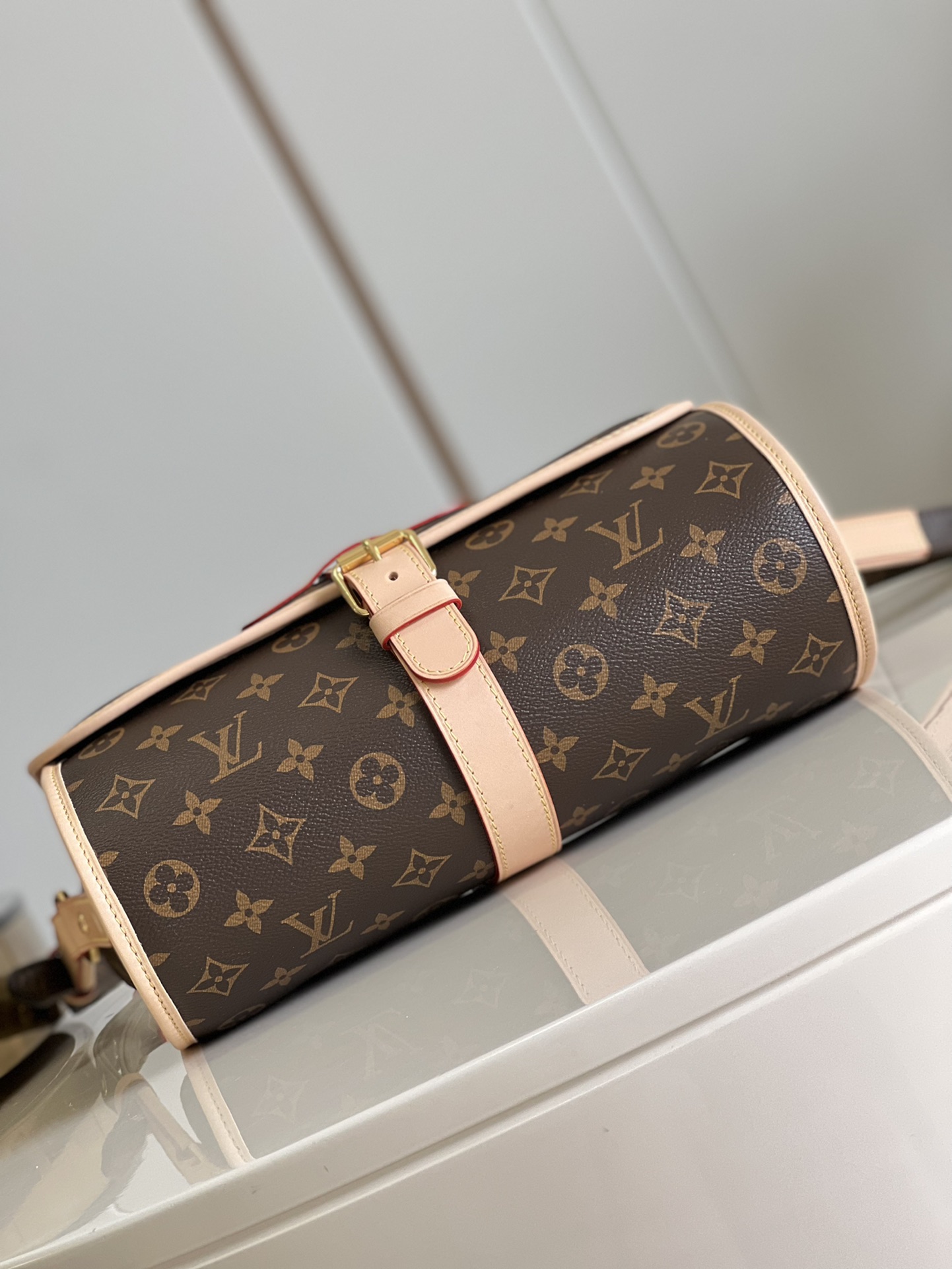 Louis Vuitton Haute Couture Classic Luxury Handbag Shoulder Crossbody 6