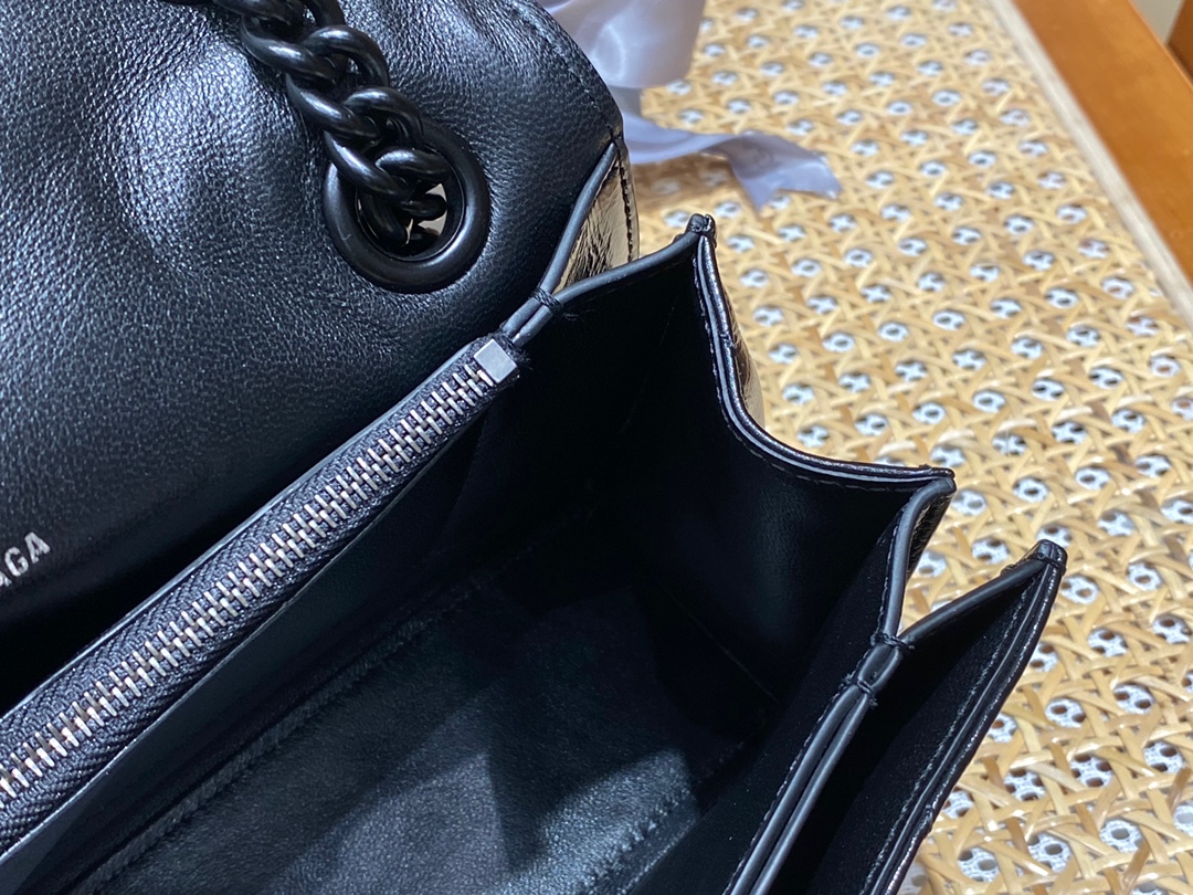 Balenciaga Crush 25CM 沙漏包 716351黑色/黑扣