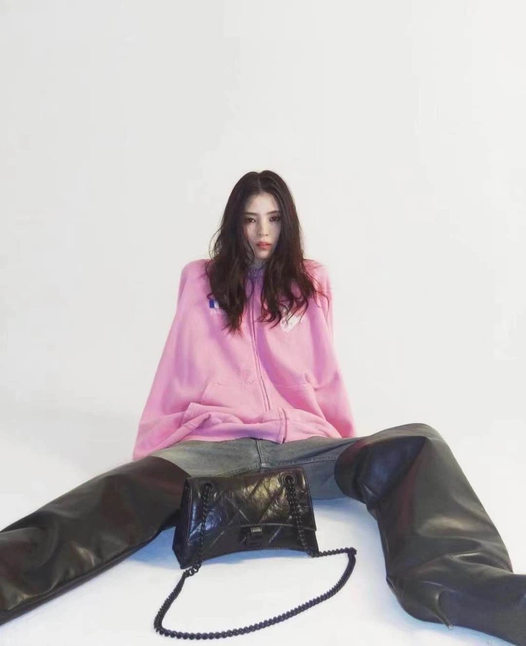 Balenciaga Crush 25CM 沙漏包 716351黑色/黑扣