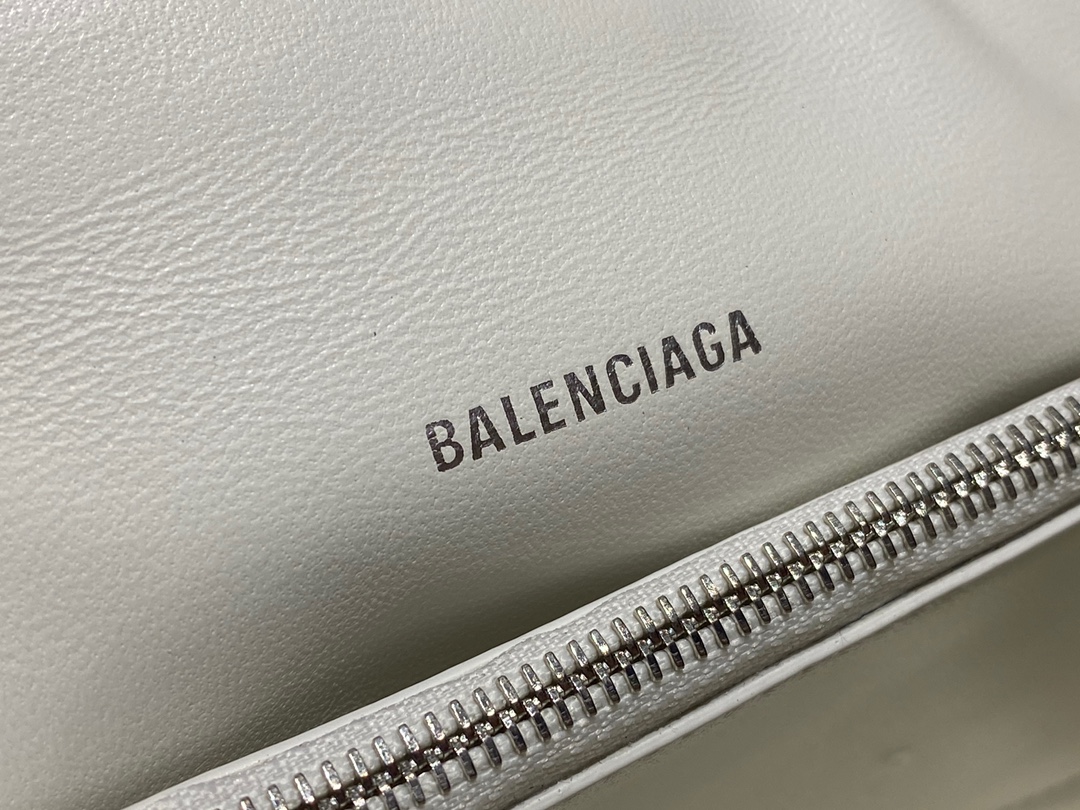 Balenciaga Crush 25CM 沙漏包 716351白色银扣