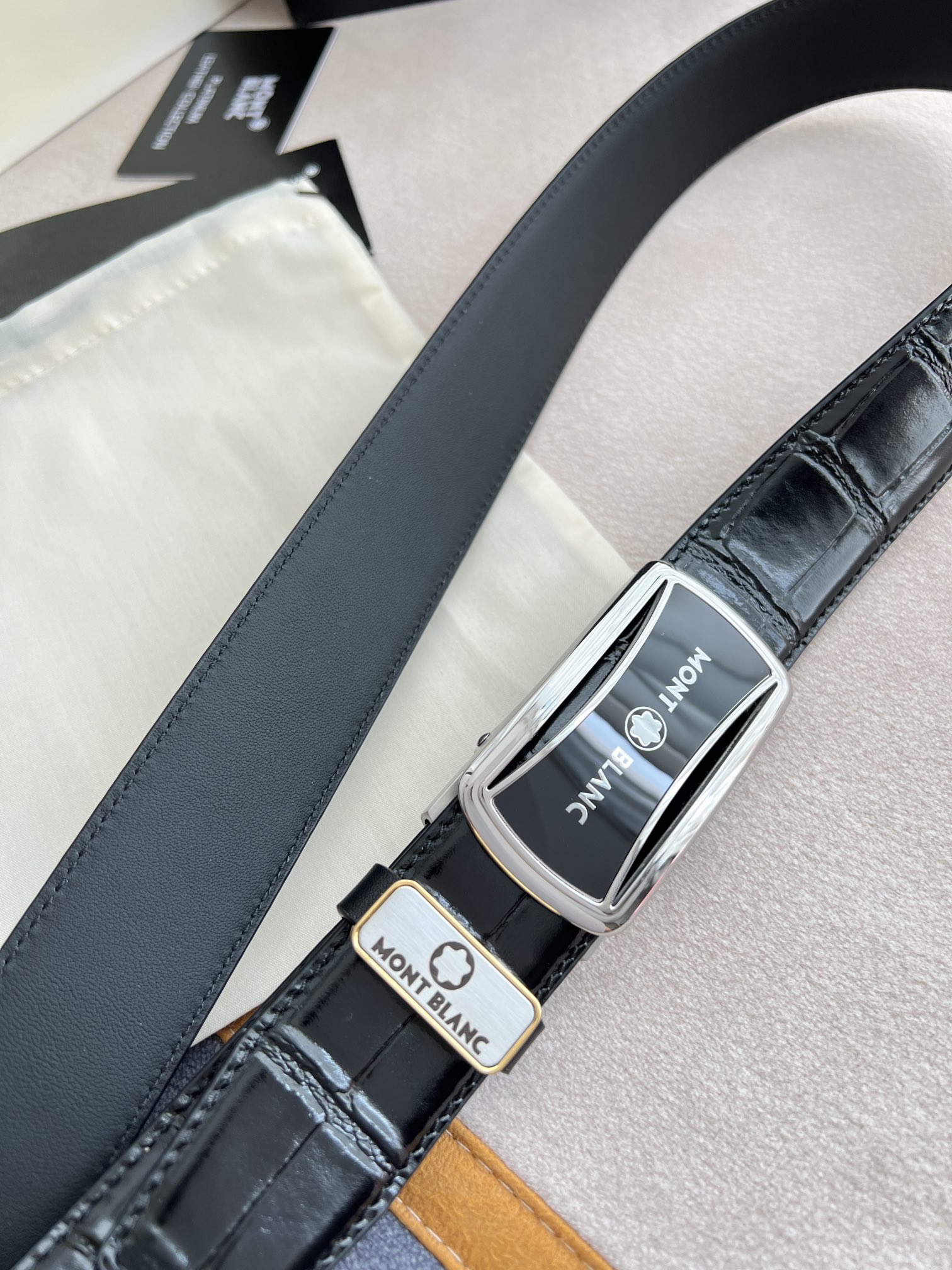 品名万宝龙.Montblanc️腰带
