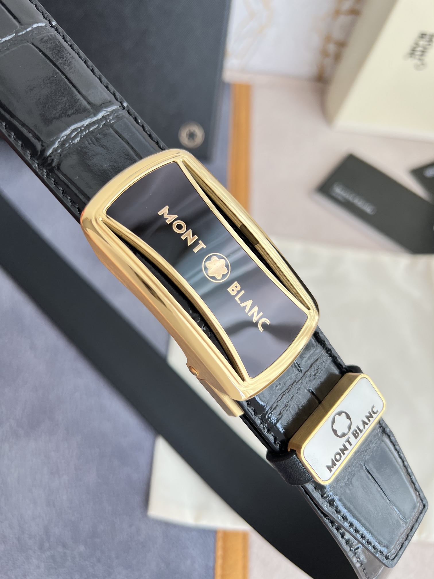 品名万宝龙.Montblanc️腰带