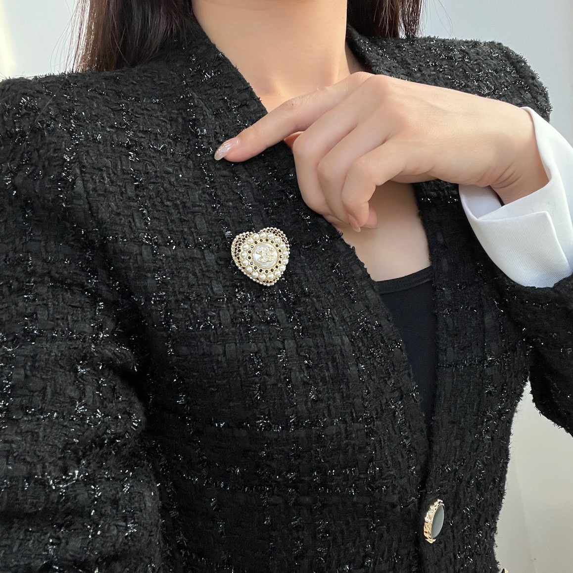 新款☑️CHANEL香奈儿 双c 珍珠桃心爱心胸针