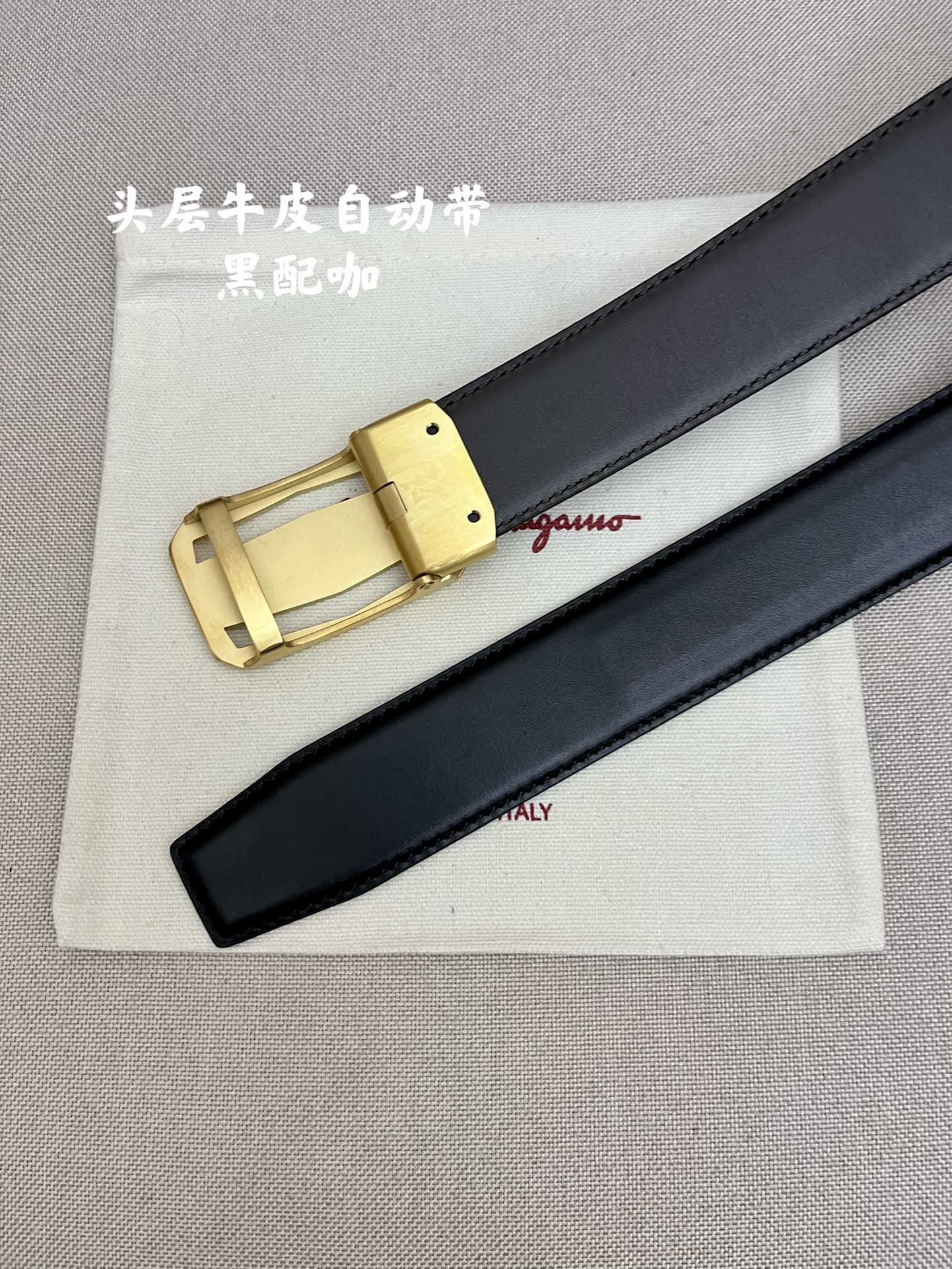 Ferragamo菲拉格慕男士专柜对