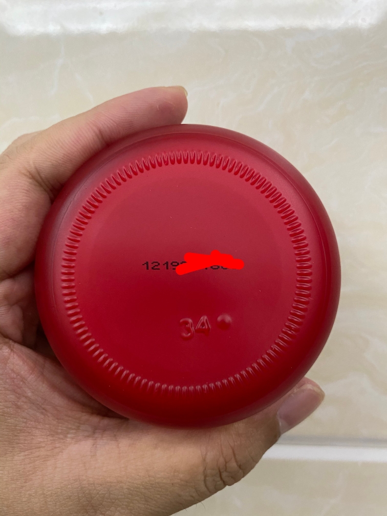 85💰单支
155💰套装
原版直冲，所有细节对比全部过，明通市场认可版本✔️Sk2大红瓶面霜两件套明通版！80g×2。功效：清爽型，滋润型。