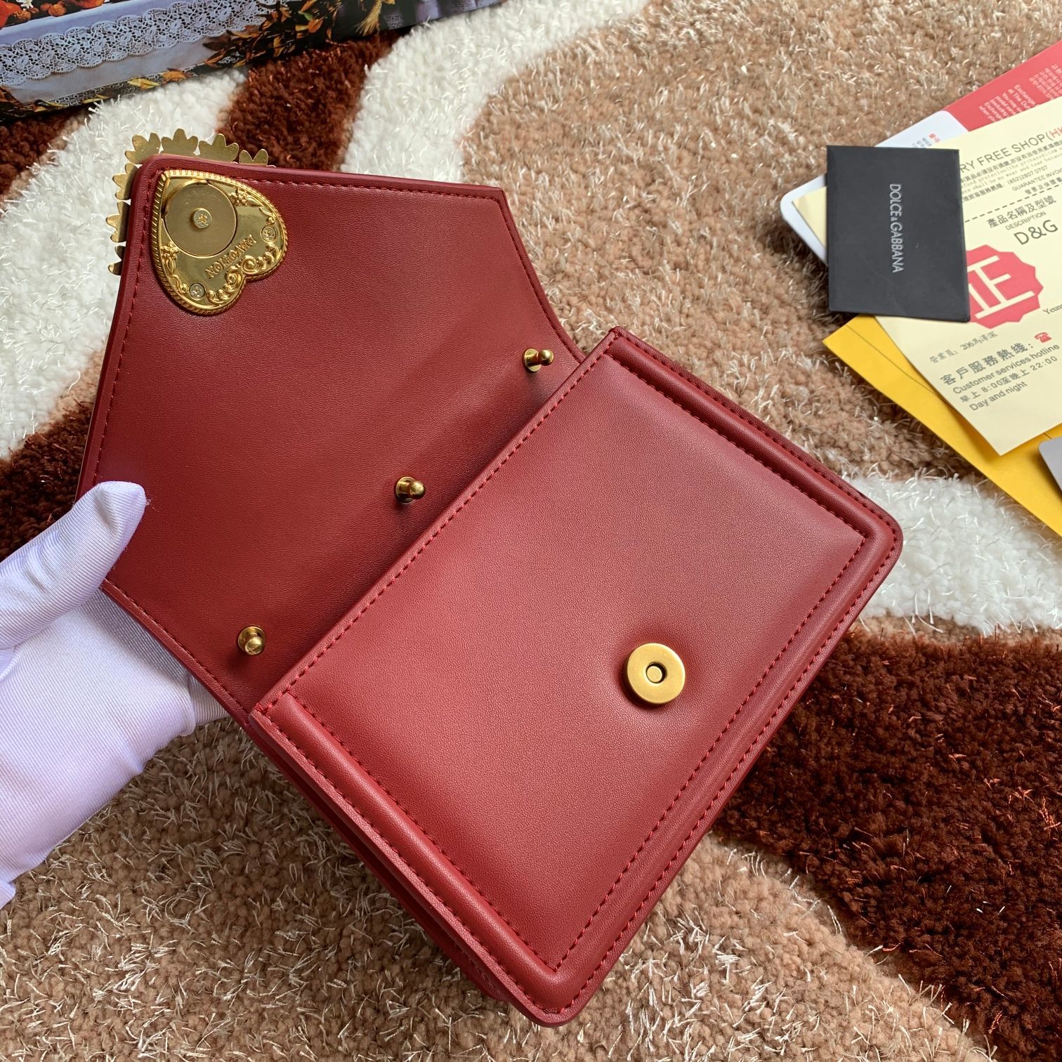 Dolce&Gabbana杜嘉班纳链条手提斜挎包款号6613原单细腻手工制造进口头层牛皮配以原厂五金包身