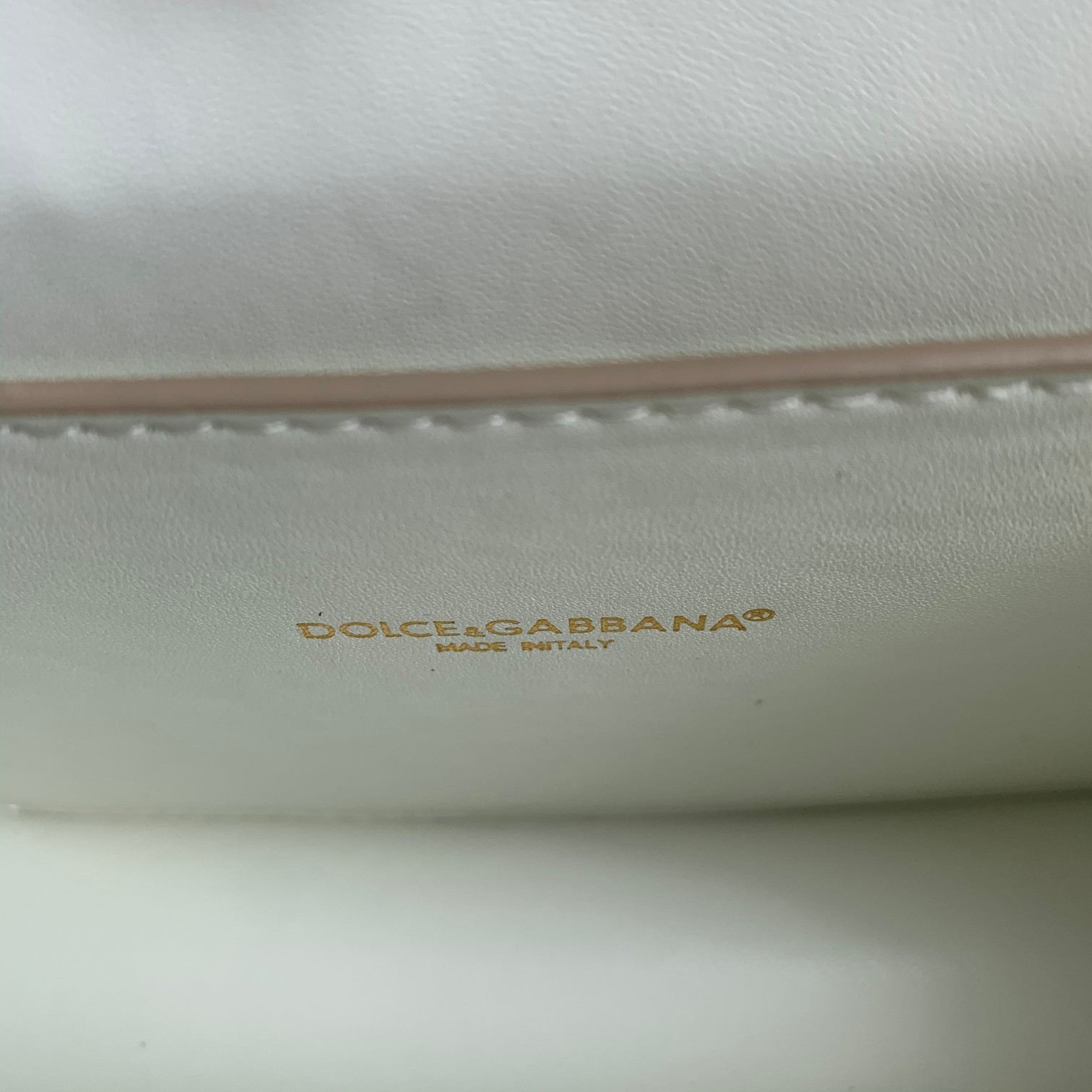 Dolce&Gabbana杜嘉班纳链条手提斜挎包款号6613原单细腻手工制造进口头层牛皮配以原厂五金包身