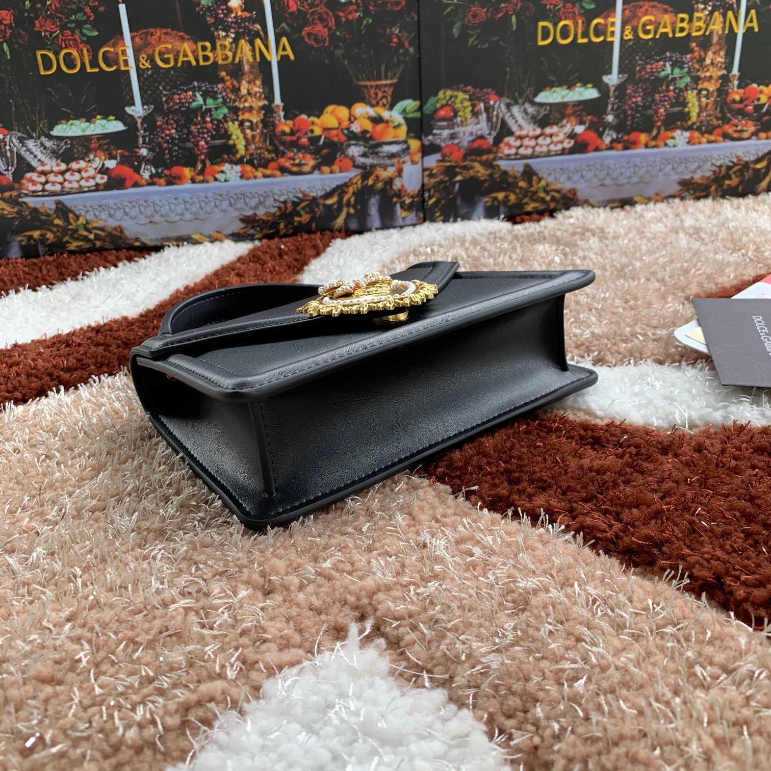 Dolce&Gabbana杜嘉班纳链条手提斜挎包款号6613原单细腻手工制造进口头层牛皮配以原厂五金包身