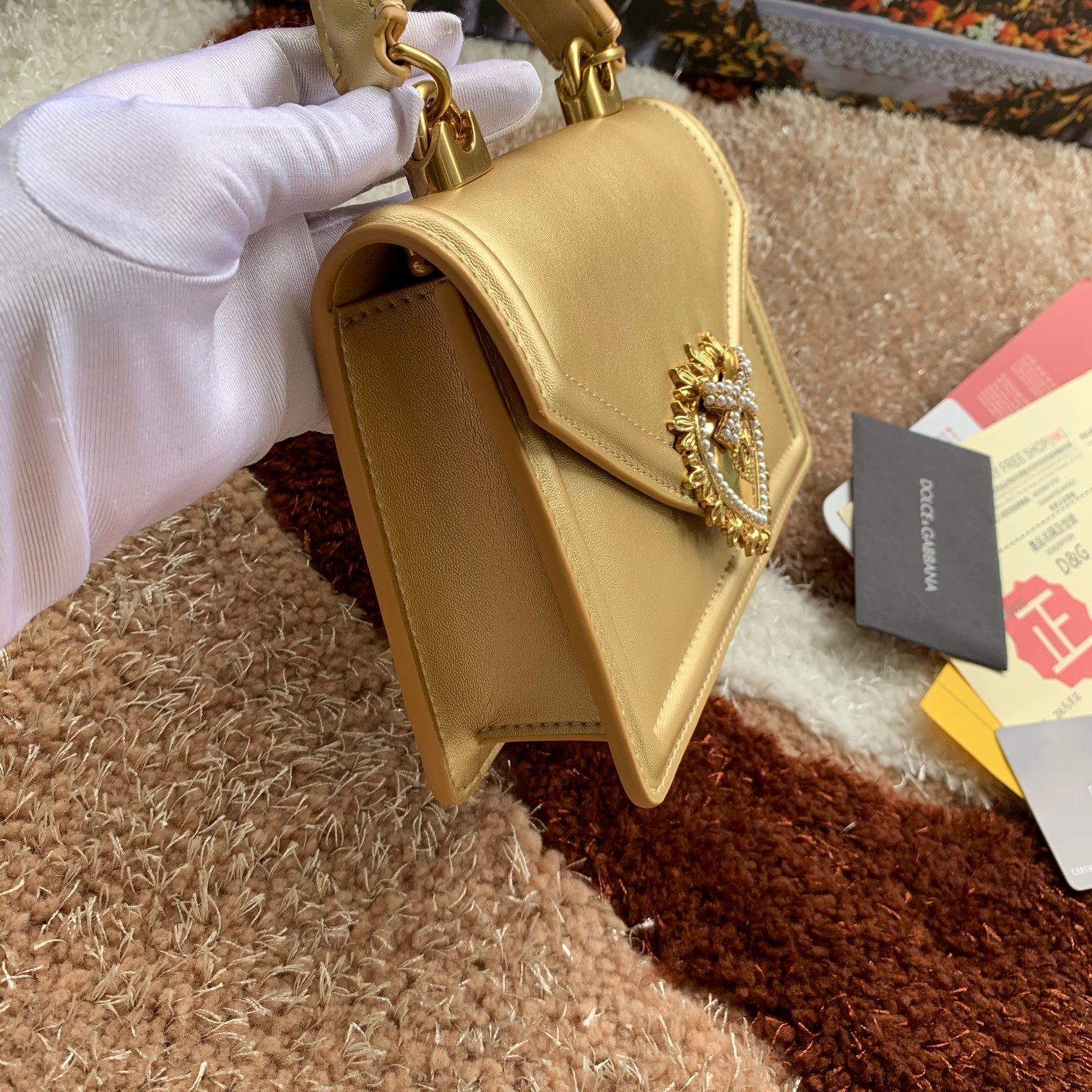 Dolce&Gabbana杜嘉班纳链条手提斜挎包款号6613原单细腻手工制造进口头层牛皮配以原厂五金包身