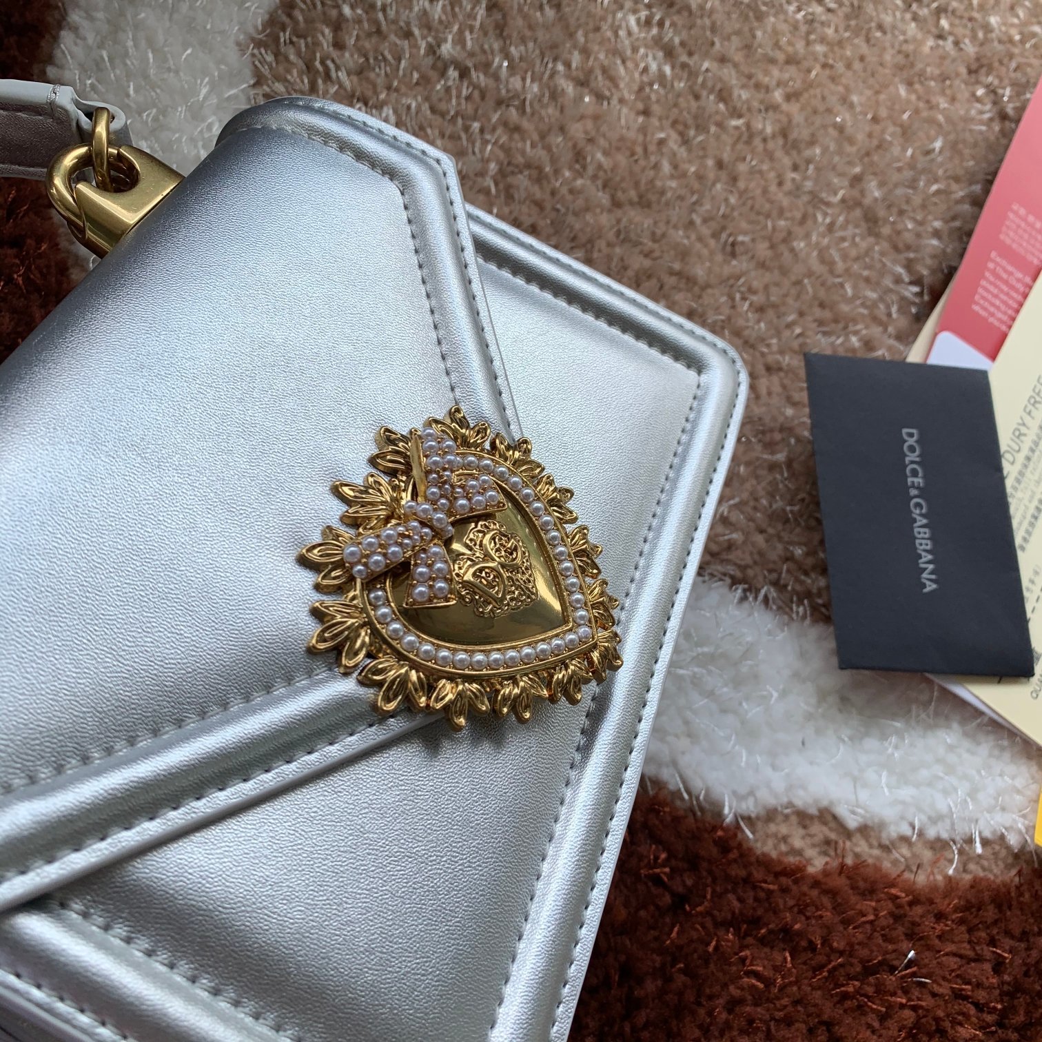 Dolce&Gabbana杜嘉班纳链条手提斜挎包款号6613原单细腻手工制造进口头层牛皮配以原厂五金包身