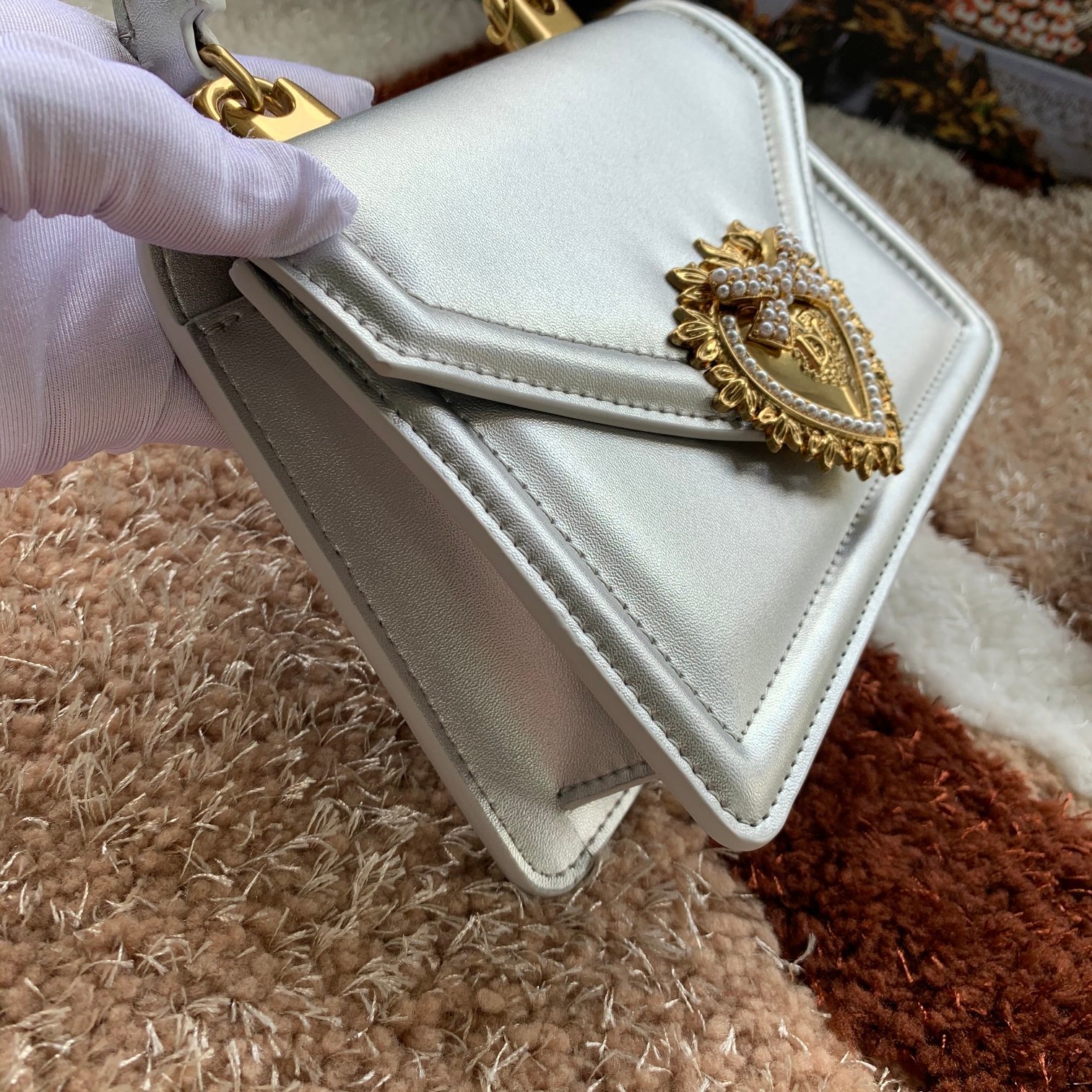 Dolce&Gabbana杜嘉班纳链条手提斜挎包款号6613原单细腻手工制造进口头层牛皮配以原厂五金包身