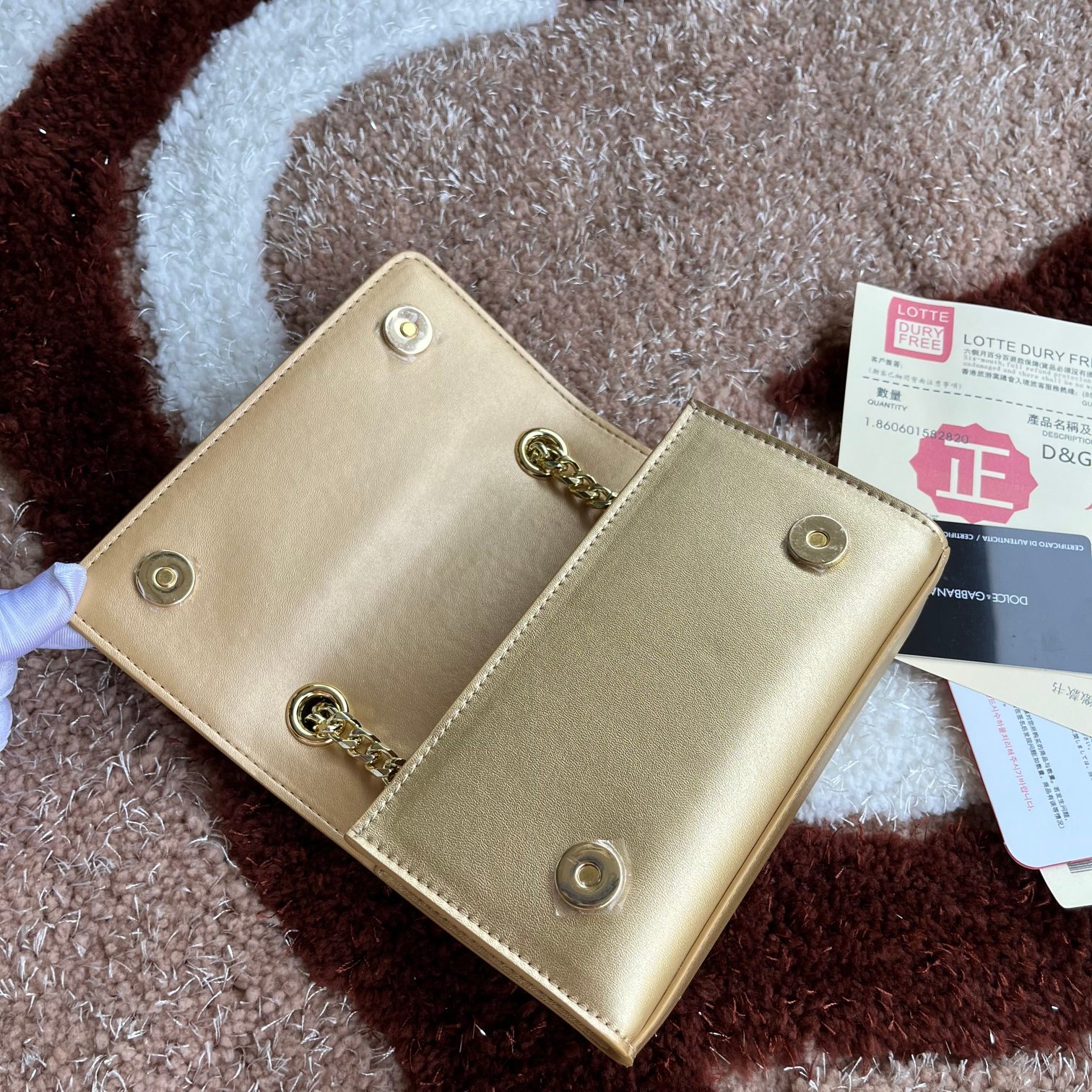 Dolce&Gabbana杜嘉班纳款号5183原单细腻手工制造进口头层牛皮配以原厂五金包身顶部纯手工油边