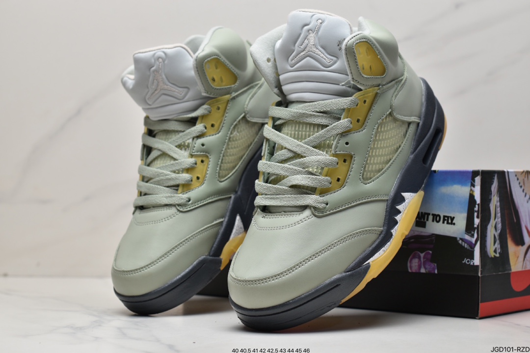 180 乔丹Air Jordan 5 Low "Wings" AJ5 乔5黑金布低帮篮球鞋136027