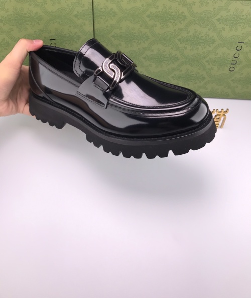Gucci Men's Black Leather Loafers with Metal Buckle and Thick Rubber Sole