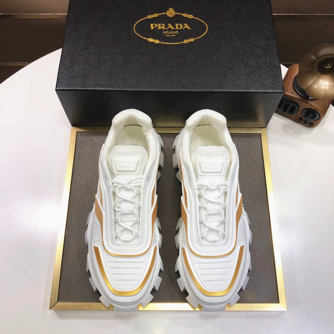 K5 Prada 普拉达 顶级原单，当季，高品质原单牛货，顶级高丝光牛皮拼原版透气布料+进口滴胶，内里进口弹力布配原版牛皮垫脚，原厂气垫大底品质保证码38-4545定做