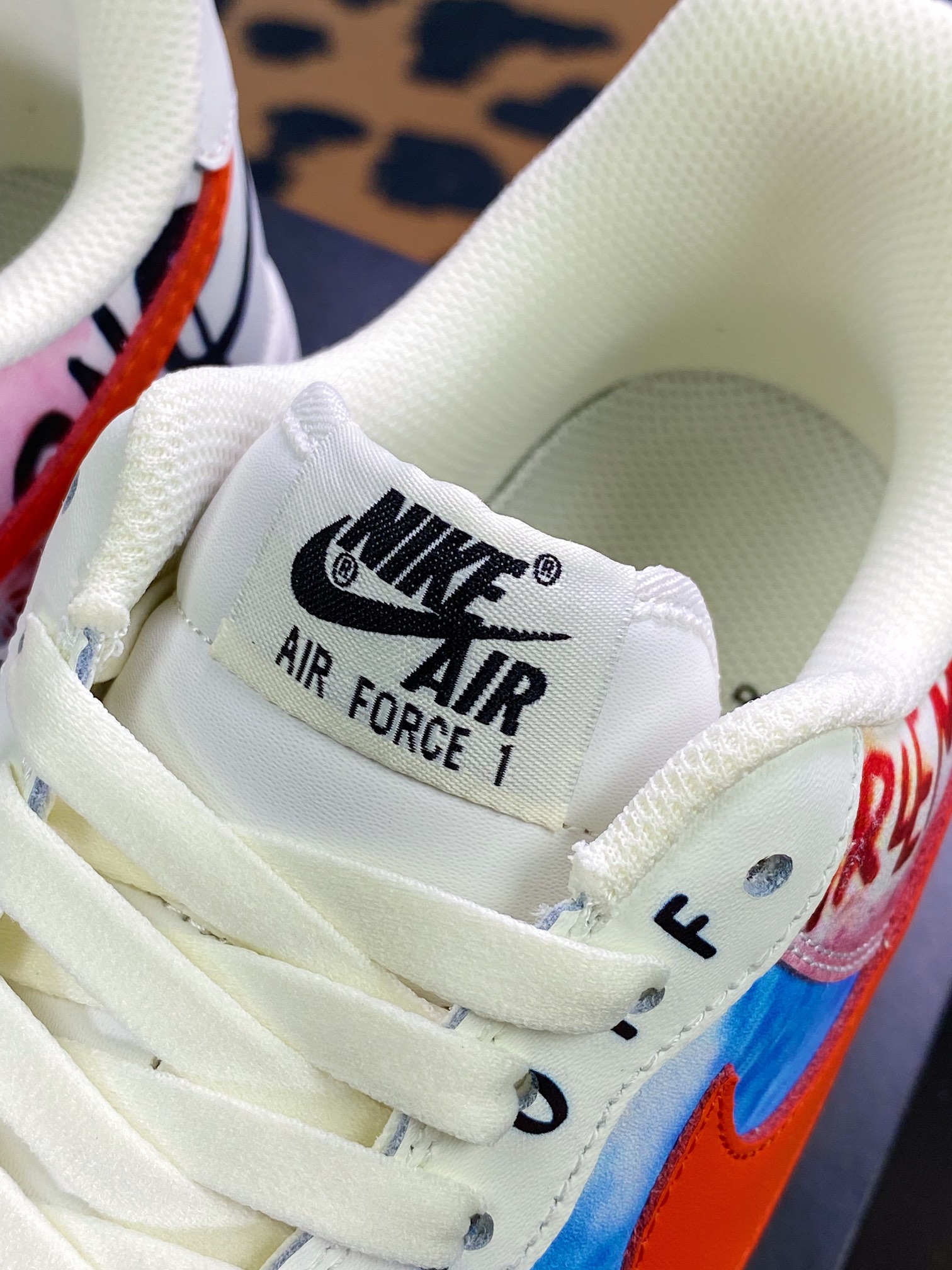 280  VLONE x Air Force 1 ′07 LV8 ID“Customs”空军一号3D涂鸦 GT6969-198