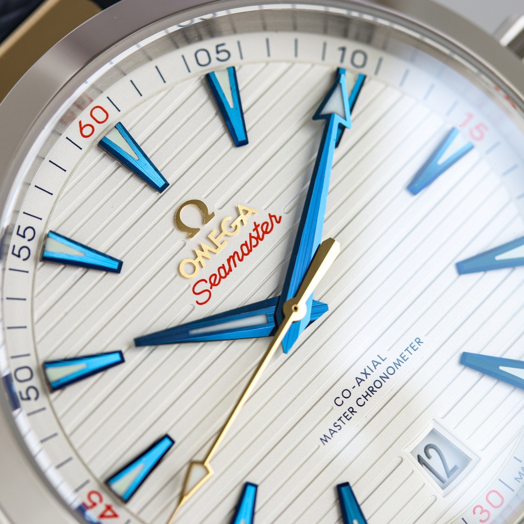 海马150米 Aqua Terra 天文台 41mm 1: 市场独家天然胶带