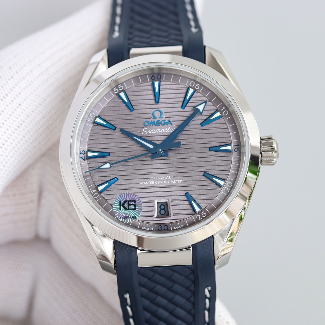 海马150米 Aqua Terra 天文台 41mm 1: 市场独家天然胶带