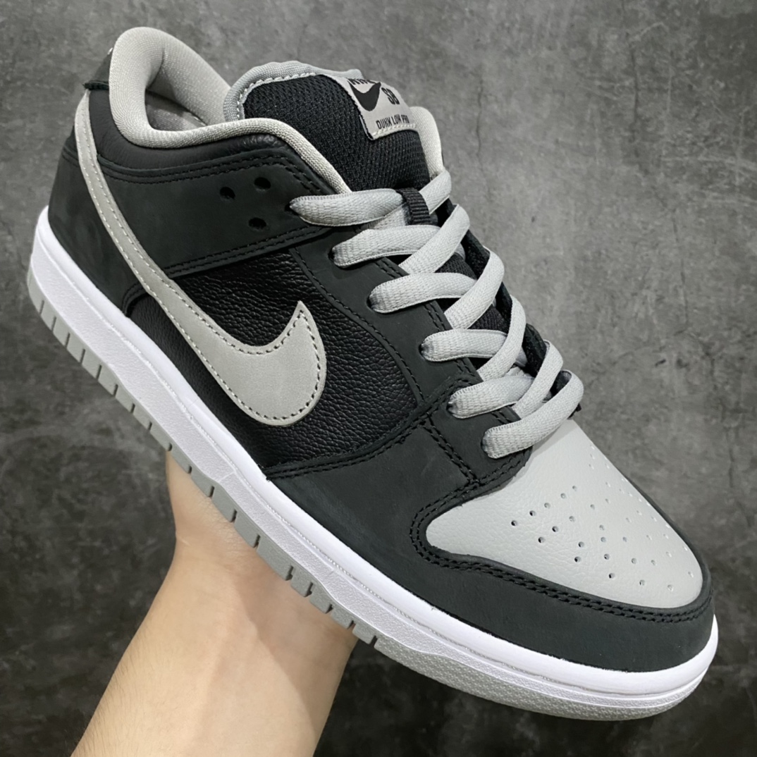 图片[3]-VT福利版本Dunk SB 影子灰 顶级的配置 白菜的价格 原厂皮料 正确鞋型 正确勾子材质 这个版本是真心的性价比的天花板 同价位 全市场绝对找不到如此好品质的货 此版本有十几个经典配色，全部一样价格 欢迎咨询‼️ 货号：BQ6817-007 尺码：36-47.5-选品中心