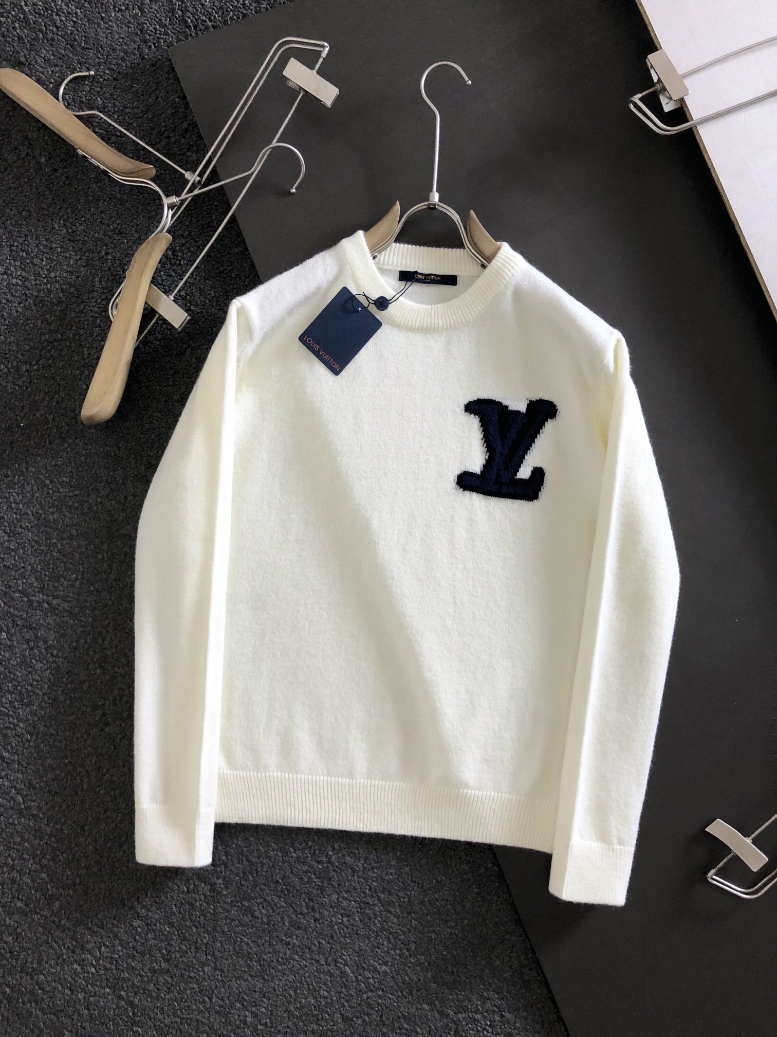 Louis Vuitton Clothing Knit Sweater Sweatshirts Cotton Knitting Wool Fall/Winter Collection Fashion