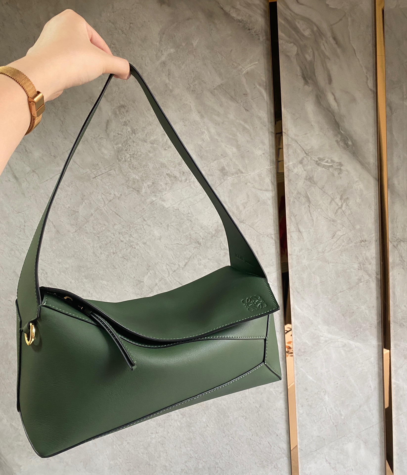 LOEWE罗意威Puzzle hobo腋下包 0673复古绿