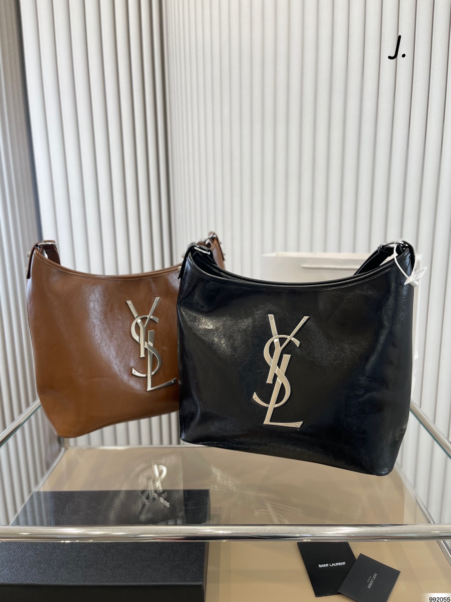 J0 配盒 Saint Laurent 圣罗兰 YSL  新品 彰显时尚风格 适合旅游 日常 容貌吸引 集美们必入 尺寸34 27