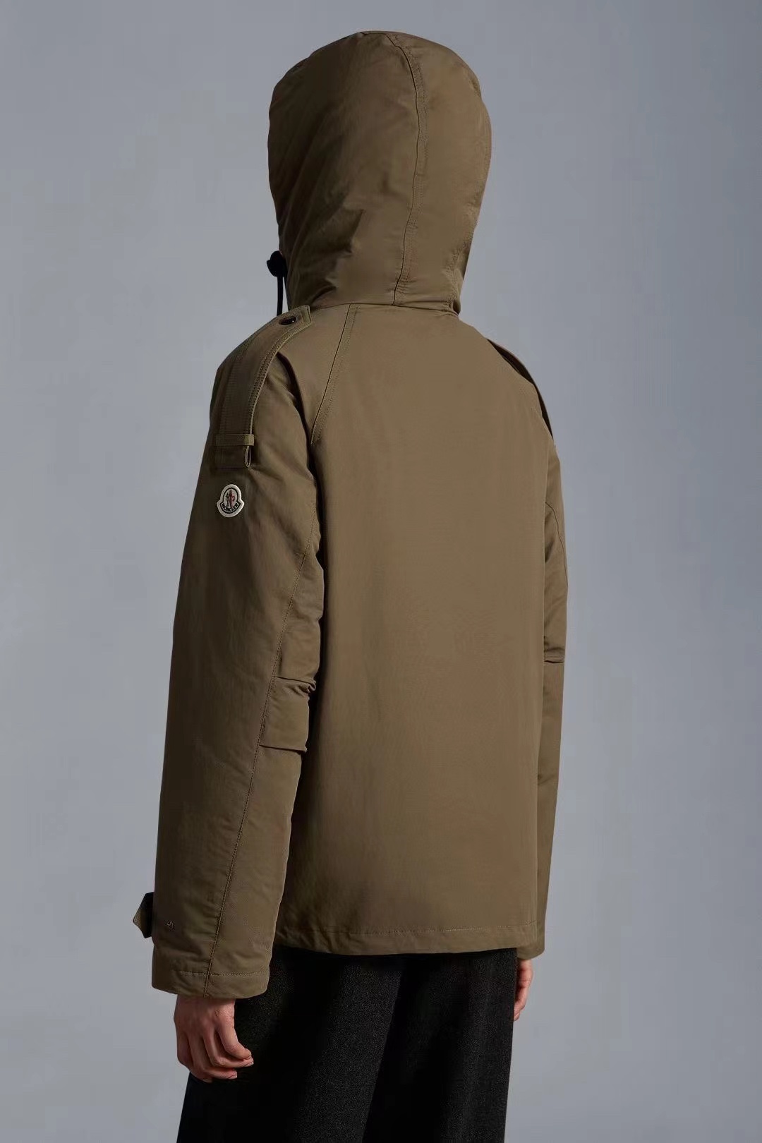 2022MC精品~~22秋冬款女士军绿色派克连帽羽绒服
