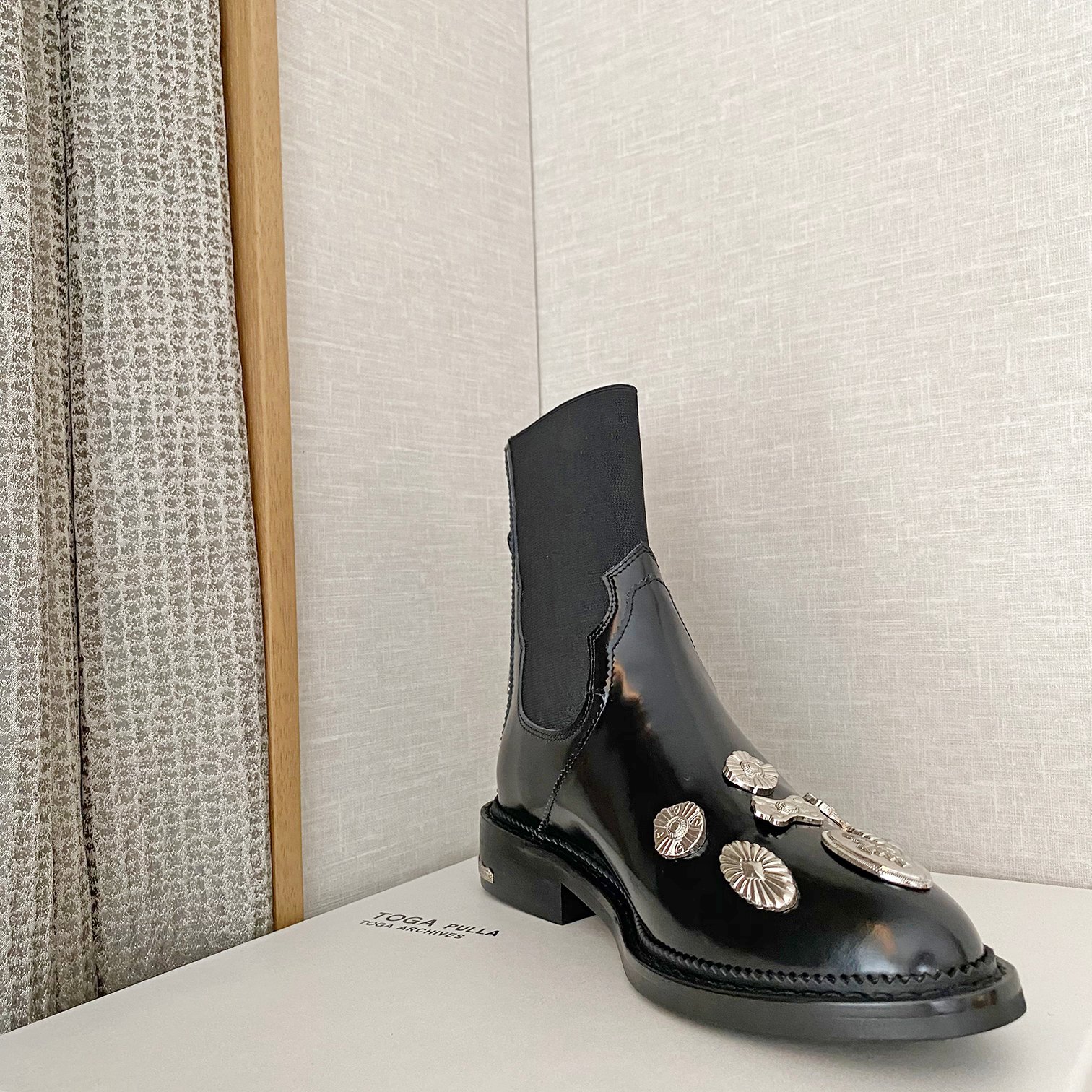 Trendy P750 Toga Pulla Bulletproof Boots: Fall/Winter 2022 Fashion Focus - 图片 6