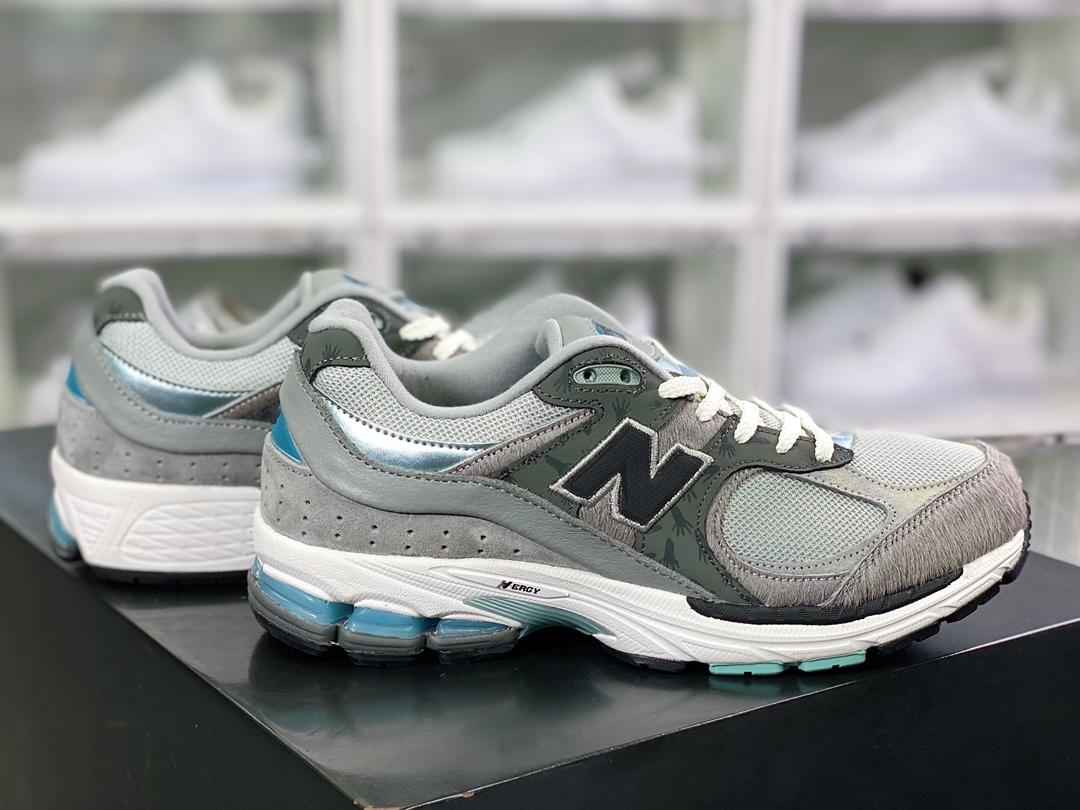 260 Atmos x NB新百伦 ML2002系列复古老爹风休闲运动慢跑鞋M2002RAT