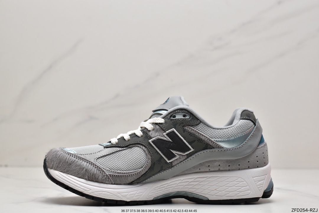 atmos x New Balance M2002RAT The latest joint shoes officially debut 2002RAT