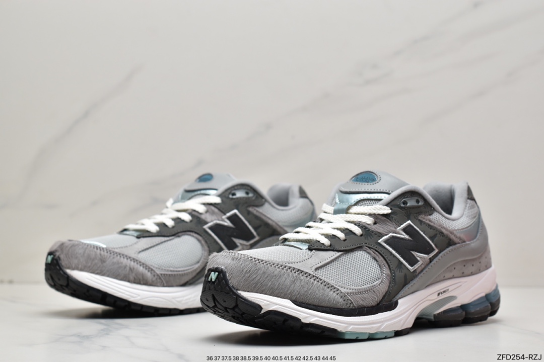 atmos x New Balance M2002RAT The latest joint shoes officially debut 2002RAT