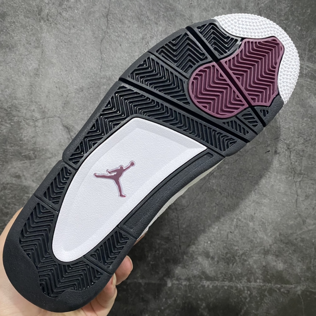 图片[9]-新DT版本Air Jordan AJ4 Retro PSG 大巴黎白紫 CZ5624-100 终端优势放货 合作私聊 耗时多个月巨作 重金购买原楦原纸板 确保原汁原味 完美呈现四代版型 原厂织唛标 市面唯一采用原装皮料 正确网格工艺 全方位一致匹配官方细节 尺码：40 40.5 41 42 42.5 43 44 44.5 45 46 47.5-选品中心