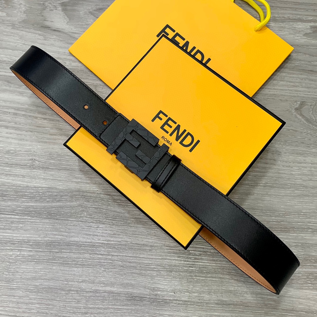FENDl芬迪宽40MM双面原版小牛