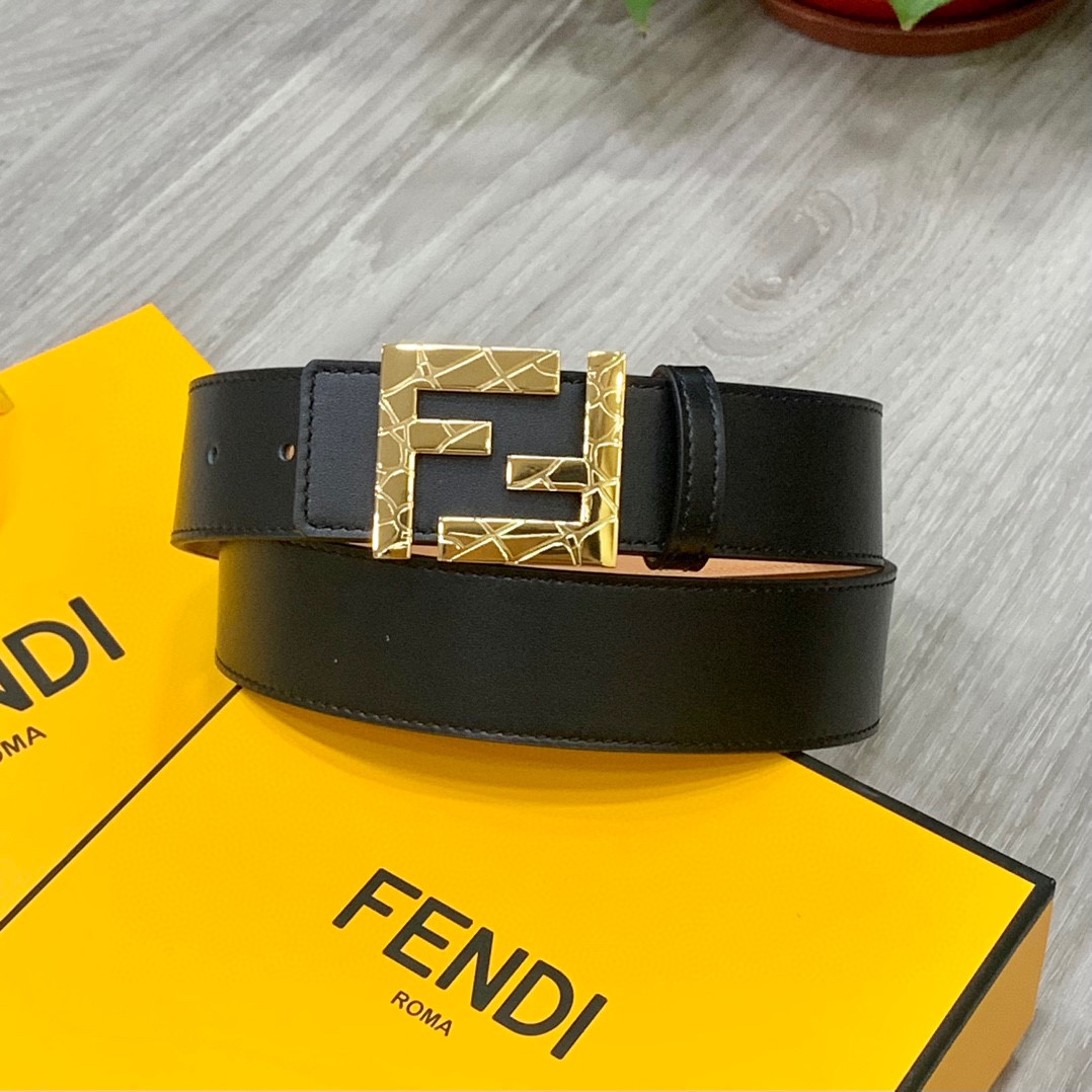 FENDl芬迪宽40MM双面原版小牛