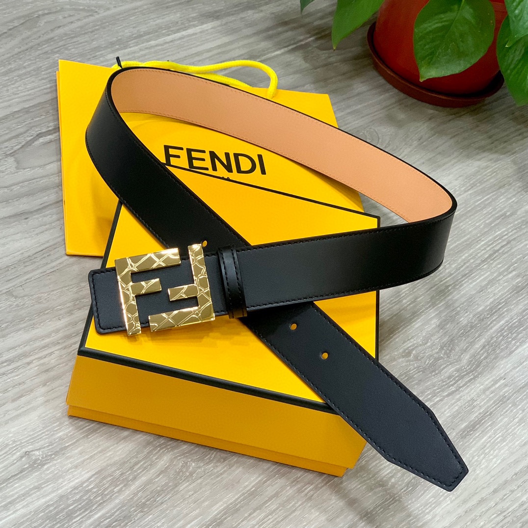 FENDl芬迪宽40MM双面原版小牛
