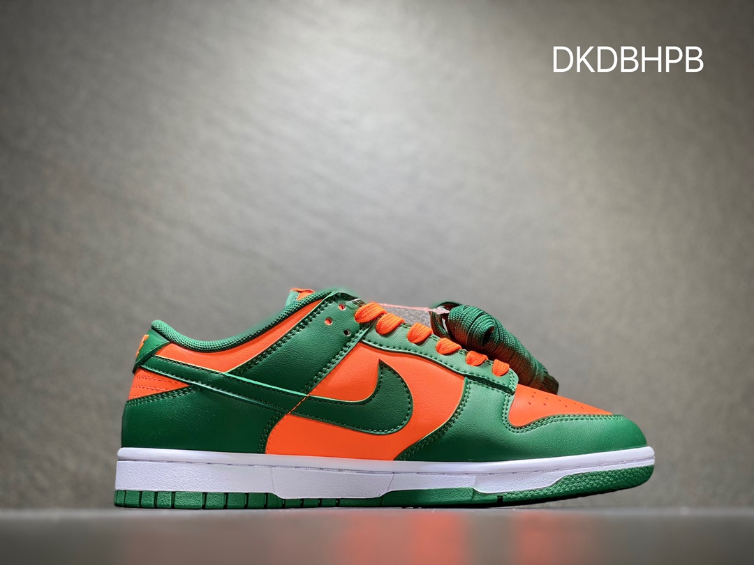 220 Nike SB dunk Low 低帮休闲运动滑板板鞋  DD1391-100