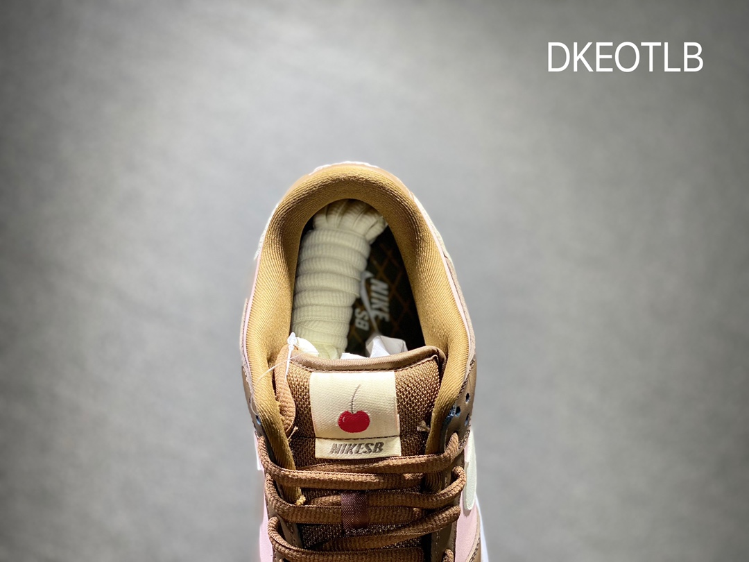 300 Nike SB dunk Low 低帮休闲运动滑板板鞋  304292-671