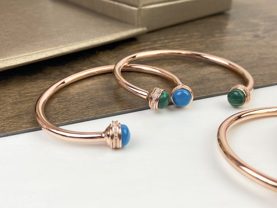 “Vintage Count Ossession Rose Gold Bracelet with Gemstones and Diamonds” - 图片 7