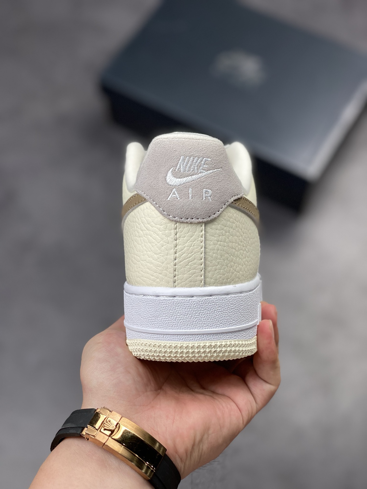 Nike Air Force 1 Low 07 Milk Tea Brown Small Hook FB8483