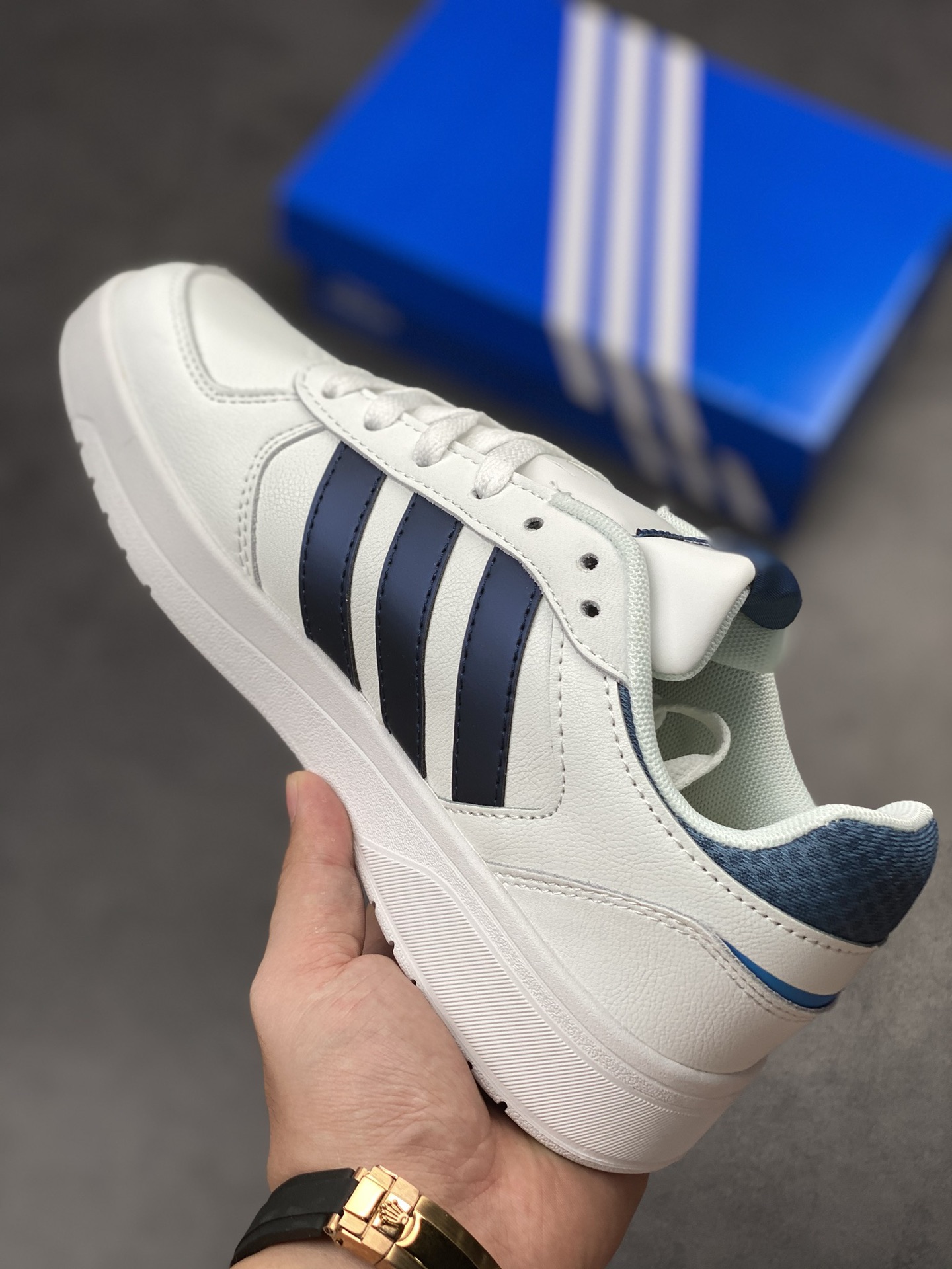 Adidas Originals Post UP Low State ”White Black Blue” Overseas Channel Version GW3866