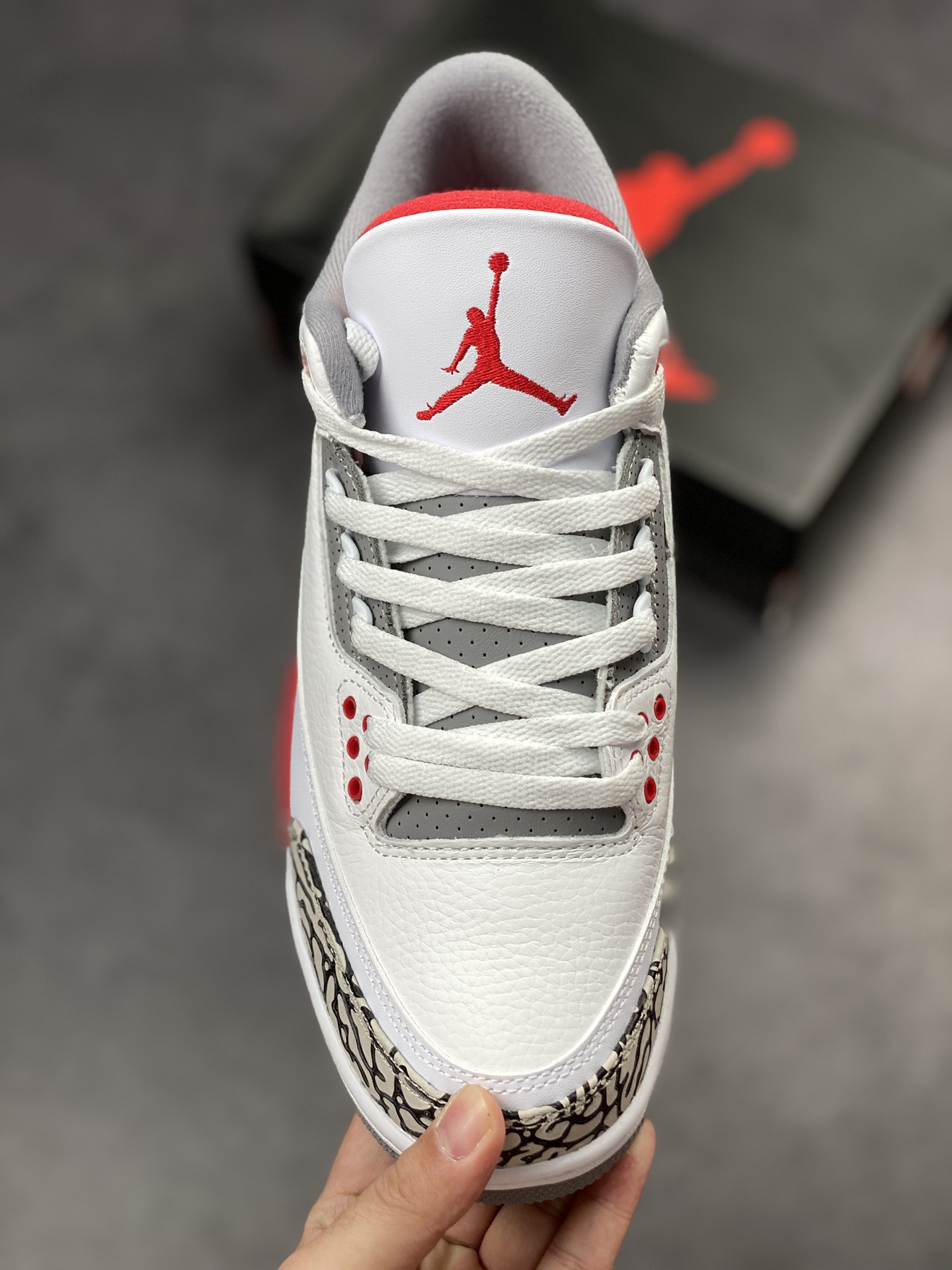 300 Air Jordan 3 Retro Low 火焰红 DN3707-160