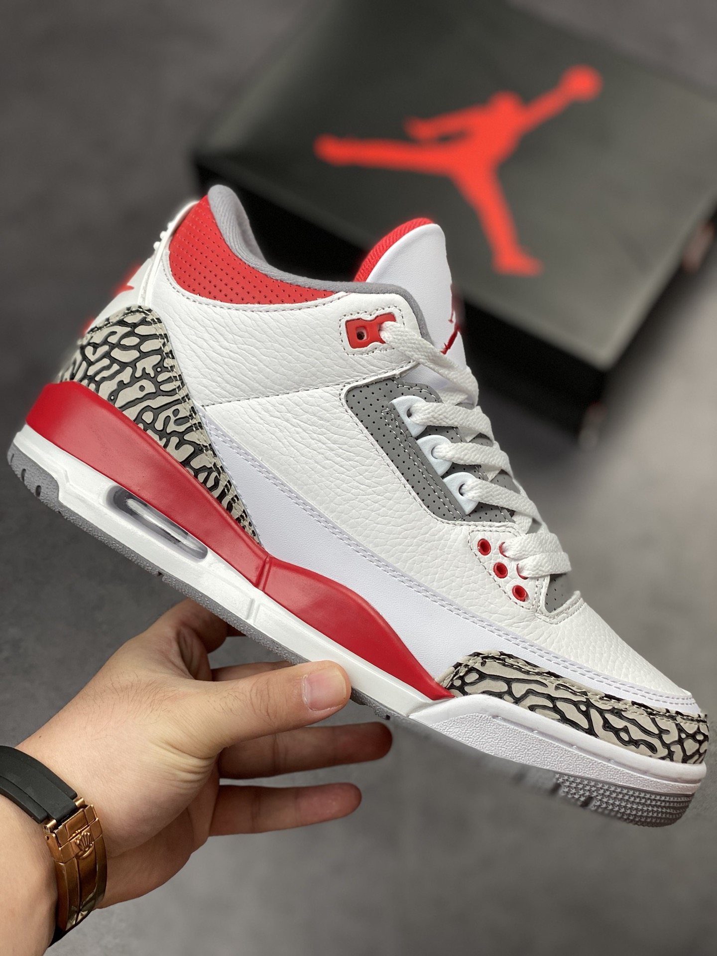 300 Air Jordan 3 Retro Low 火焰红 DN3707-160