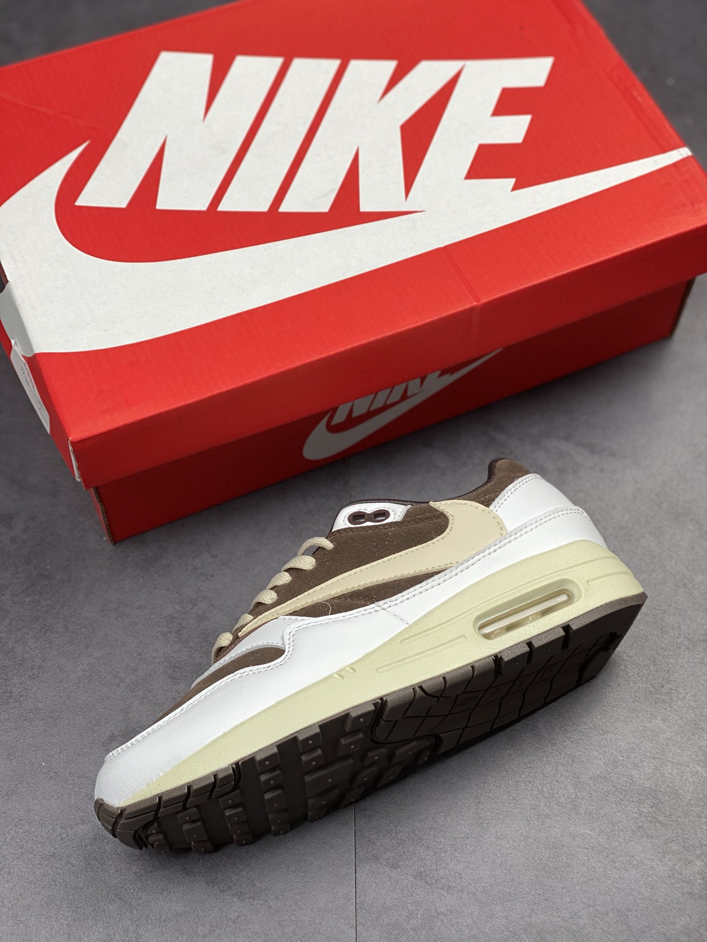190 Nike Air Max 1 倒钩反转摩卡 复古休闲跑步鞋DM7866-162