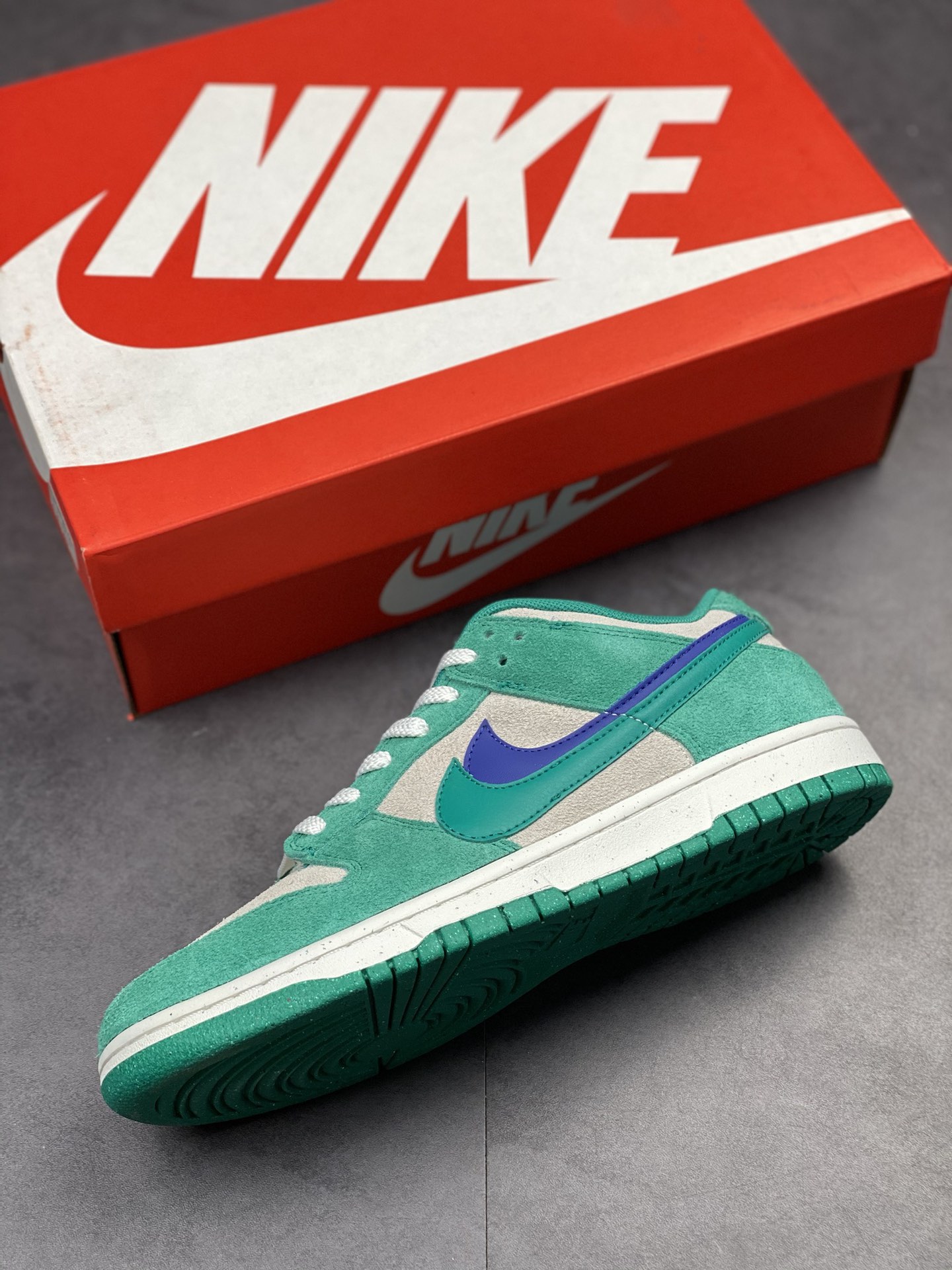 220 Nike SB Dunk Low ”85 Green Blue”麂皮帆白绿蓝双钩 DO9457-101